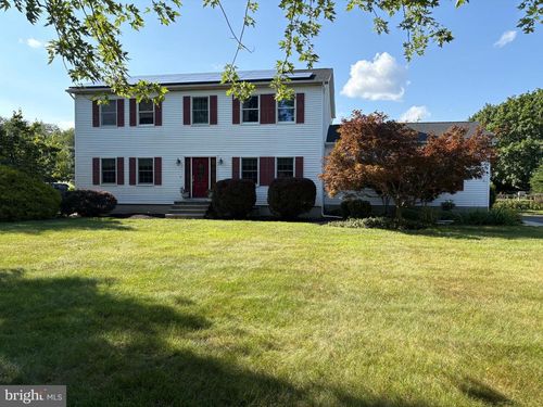12 N Hockey Dr, COLUMBUS, NJ, 08022-9501 | Card Image