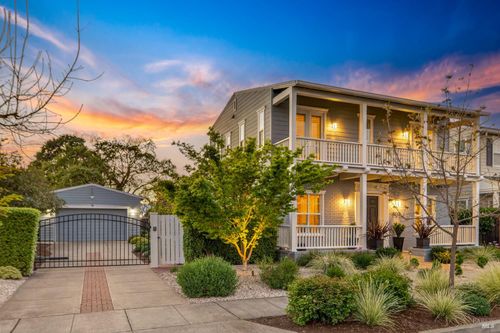 1193 Pearce Dr, Sonoma, CA, 95476-7682 | Card Image