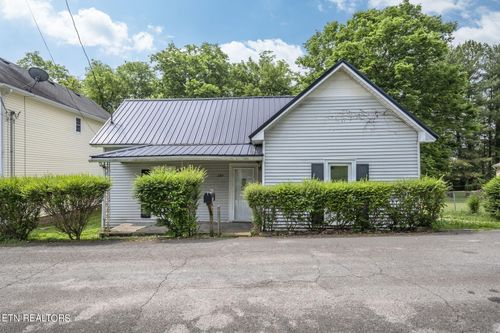 115 Union St, Mount Pleasant, TN, 38474-1525 | Card Image