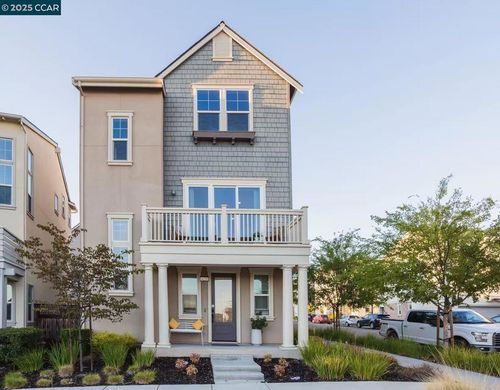 4228 Loyalton Rd, Dublin, CA, 94568-4765 | Card Image