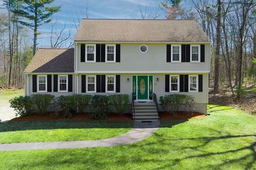 91 Scribner Rd, Tyngsboro, MA, 01879-2378 | Card Image