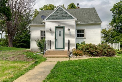 220 Green St W, Waterville, MN, 56096-1309 | Card Image