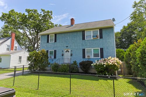 30 Taft St, Stratford, CT, 06615-6634 | Card Image