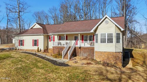 104 Wise Ln, Lebanon, VA, 24266-4255 | Card Image