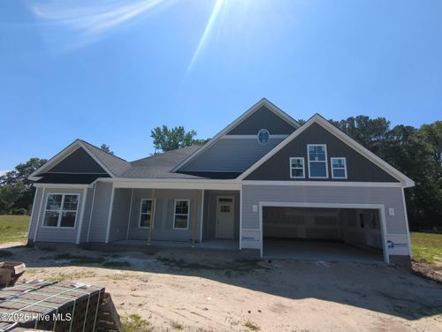 260 Shortleaf Dr, Grimesland, NC, 27837-7300 | Card Image