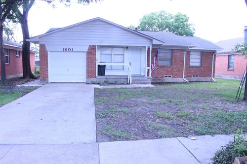 1801 Buena Vista St, Mesquite, TX, 75149-2230 | Card Image