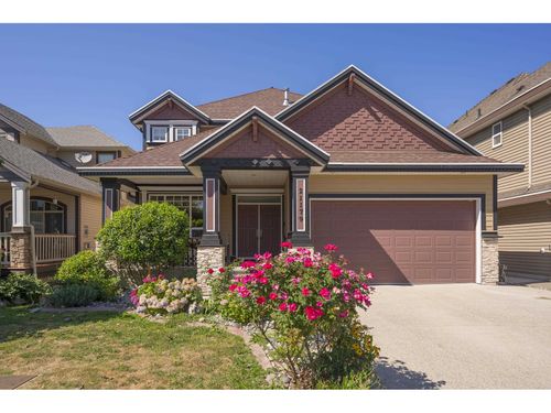21179 83a Ave, Langley, BC, V2Y0C4 | Card Image