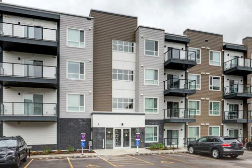 3415-33 Carringham Gate Nw, Calgary, AB, T3P2H6 | Card Image