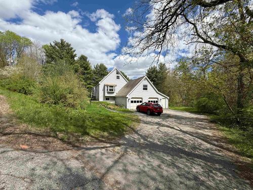 128 Roberts Hill Rd, Claremont, NH, 03743-4349 | Card Image