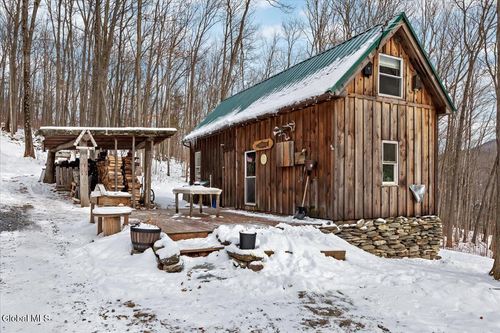 277 Breese Hollow Rd, Hoosick Falls, NY, 12090-3706 | Card Image