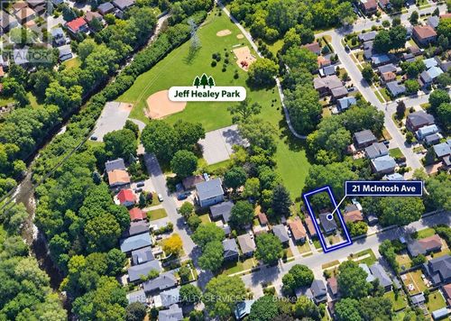 21 Mcintosh Ave, Etobicoke, ON, M8Y3E1 | Card Image