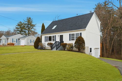 1688 S Branch Pkwy, Springfield, MA, 01129-2115 | Card Image