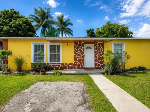 15724 Sw 304th Ter, Homestead, FL, 33033-4217 | Card Image