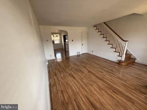 3217 Friendship St, PHILADELPHIA, PA, 19149-1516 | Card Image