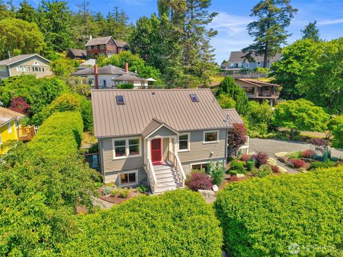 1018 Taft St, Port Townsend, WA, 98368-5229 | Card Image