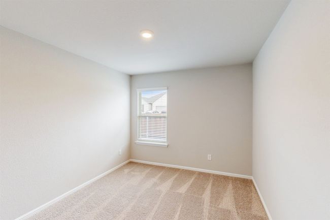 1106 Linwood Dr, House other with 4 bedrooms, 2 bathrooms and null parking in Justin TX | Image 11