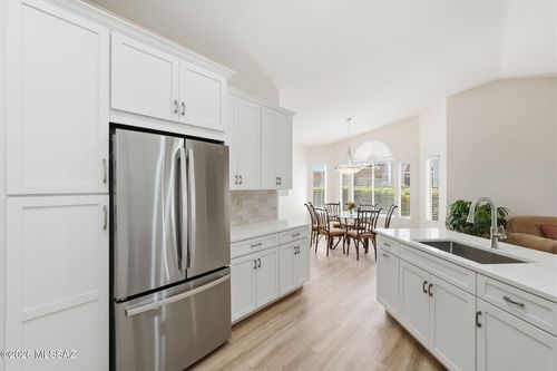 38100 S Elbow Bend Drive, Tucson, AZ, 85739 | Card Image