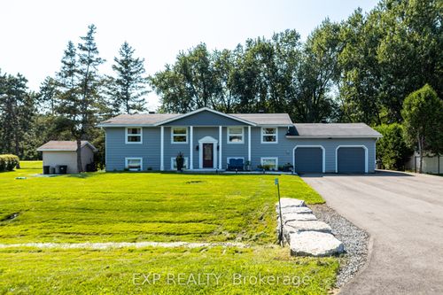 6530 Bunker Rd, Manotick, ON, K4M1B3 | Card Image