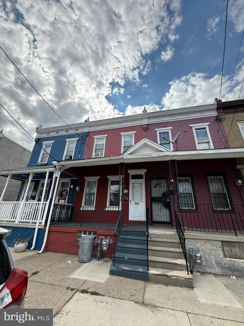 717 N 9th St, CAMDEN, NJ, 08102-1701 | Card Image