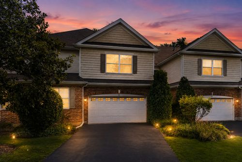547 Bobby Ann Ct, Roselle, IL, 60172-0076 | Card Image