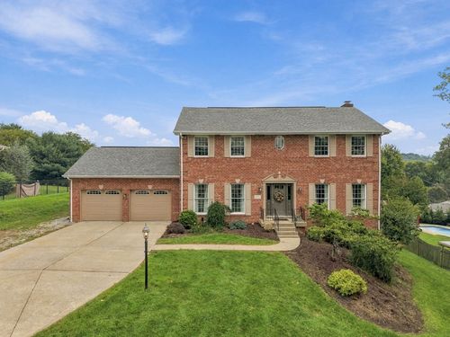122 Highvue Dr, Venetia, PA, 15367-1221 | Card Image