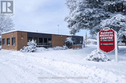 305 Baldwin Ave, Cornwall, ON, K6H4J6 | Card Image