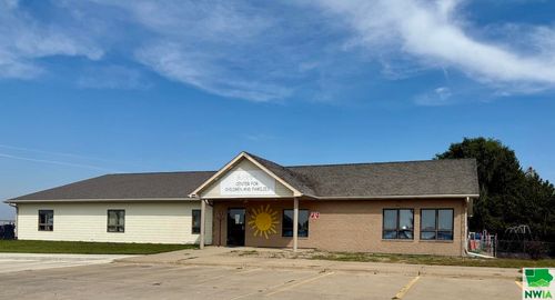 505 Stanford St, Vermillion, SD, 57069-1745 | Card Image