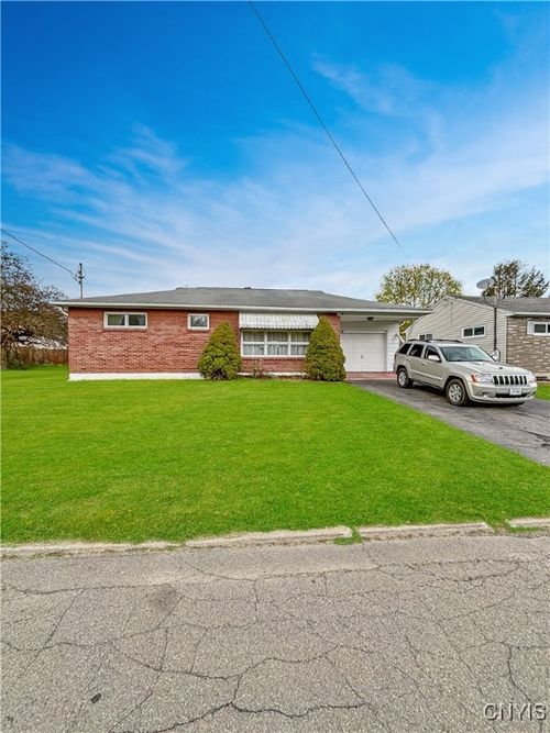 3106 Malverne Rd, Endicott, NY, 13760-5846 | Card Image