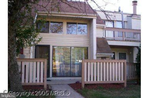 1046 Warwick Ct, STERLING, VA, 20164-4918 | Card Image