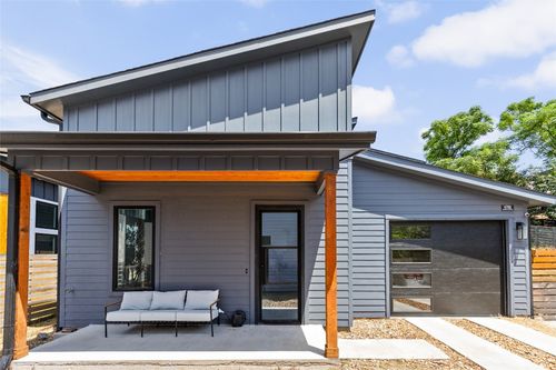 2-4700 Ledesma Rd, Austin, TX, 78721-2504 | Card Image