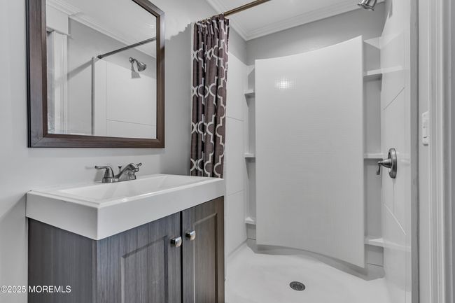 27 Branch Rd, House other with 3 bedrooms, 2 bathrooms and null parking in Oakhurst NJ | Image 14