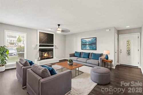 7255 Winery Ln, Charlotte, NC, 28227-8146 | Card Image