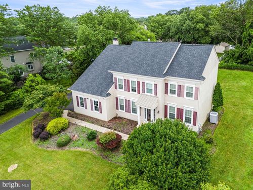 490 Schindler Dr, Yardley, PA, 19067-4565 | Card Image