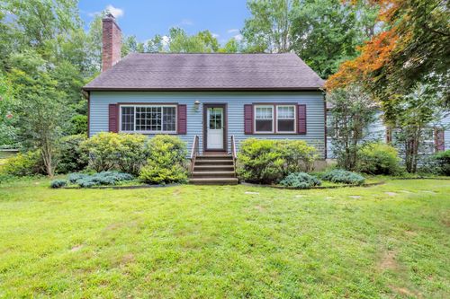 2 Highland Rd, Oxford, CT, 06478-1695 | Card Image