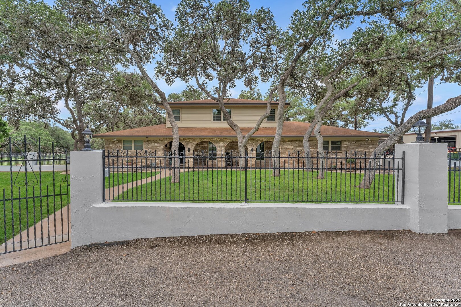Residential in Helotes 5