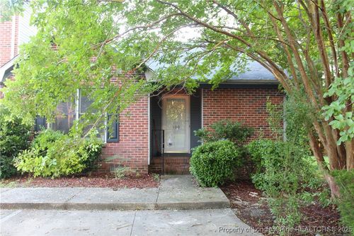 300 Ayrshire Ct, Fayetteville, NC, 28311-0208 | Card Image