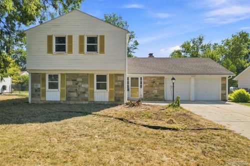 4856 Danbury Dr, Troy, MI, 48085-3711 | Card Image
