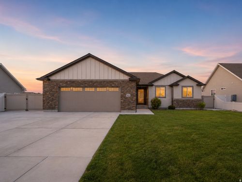 83 S Mustang Ridge Rd, Grantsville, UT, 84029-5030 | Card Image