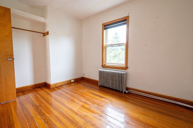 2 - 158 Main St, Condo with 3 bedrooms, 1 bathrooms and null parking in Quincy MA | Image 8