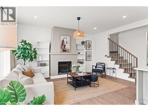 102-2455 Bradley Dr, Armstrong, BC, V4Y0Y4 | Card Image