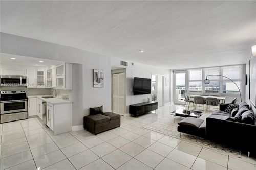 1519-3725 S Ocean Dr, Hollywood, FL, 33019-2912 | Card Image