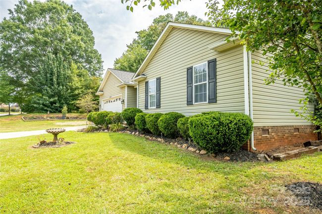 309 Irish Downs Dr, House other with 3 bedrooms, 2 bathrooms and null parking in Clover SC | Image 4