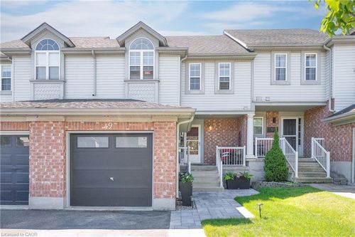 49 Elma Pl, Cambridge, ON, N3C4E6 | Card Image
