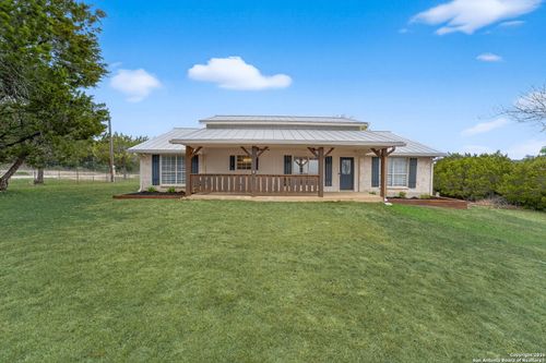 5 Cedar Ridge Rd, Boerne, TX, 78006-7801 | Card Image