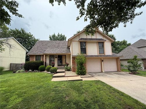 11201 W 114th St, Overland Park, KS, 66210-3407 | Card Image