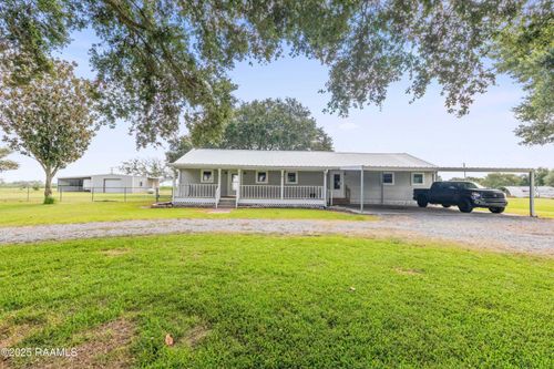 7045 Enis Rd, Maurice, LA, 70555-4005 | Card Image