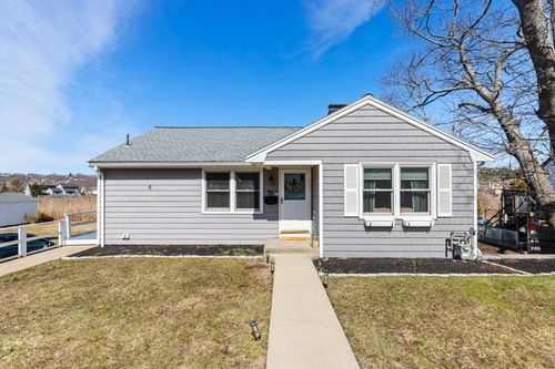 70 Bass Ave, Gloucester, MA, 01930-3119 | Card Image