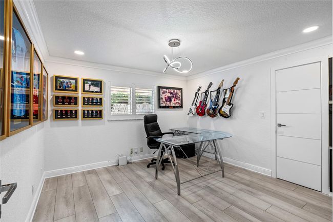 2710 Ne 47 Th St, House other with 3 bedrooms, 2 bathrooms and null parking in Lighthouse Point FL | Image 30