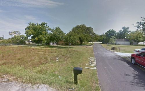 0 Lincoln, Hitchcock, TX, 77563 | Card Image