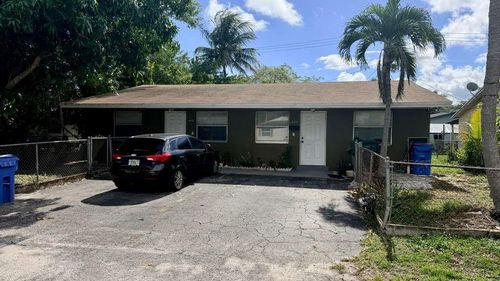280 Ne 40th Ct, Oakland Park, FL, 33334-1312 | Card Image